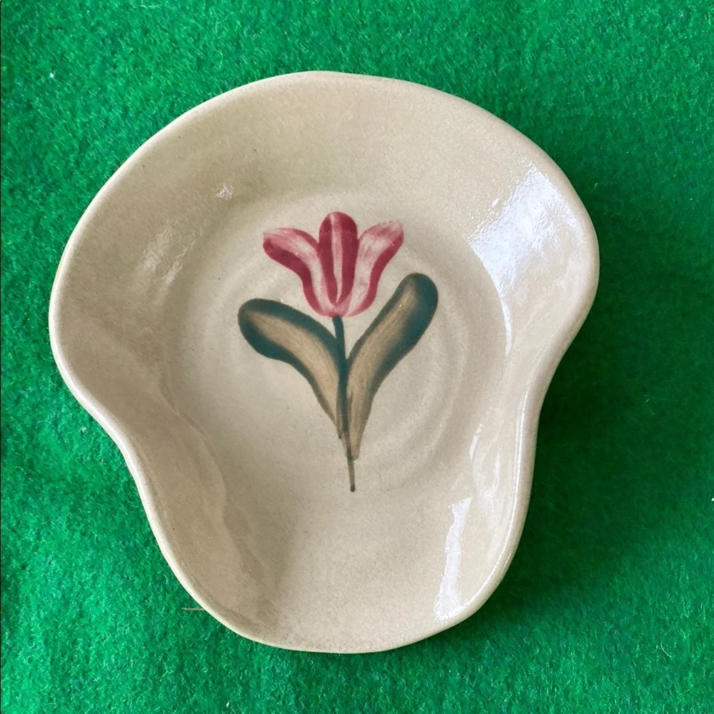 Pottery Spoon Rest Solitary Flower Design - Signed - Picture 1 of 3